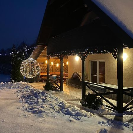 Szmaragdowy Domek Nowy Wisnicz Экстерьер фото