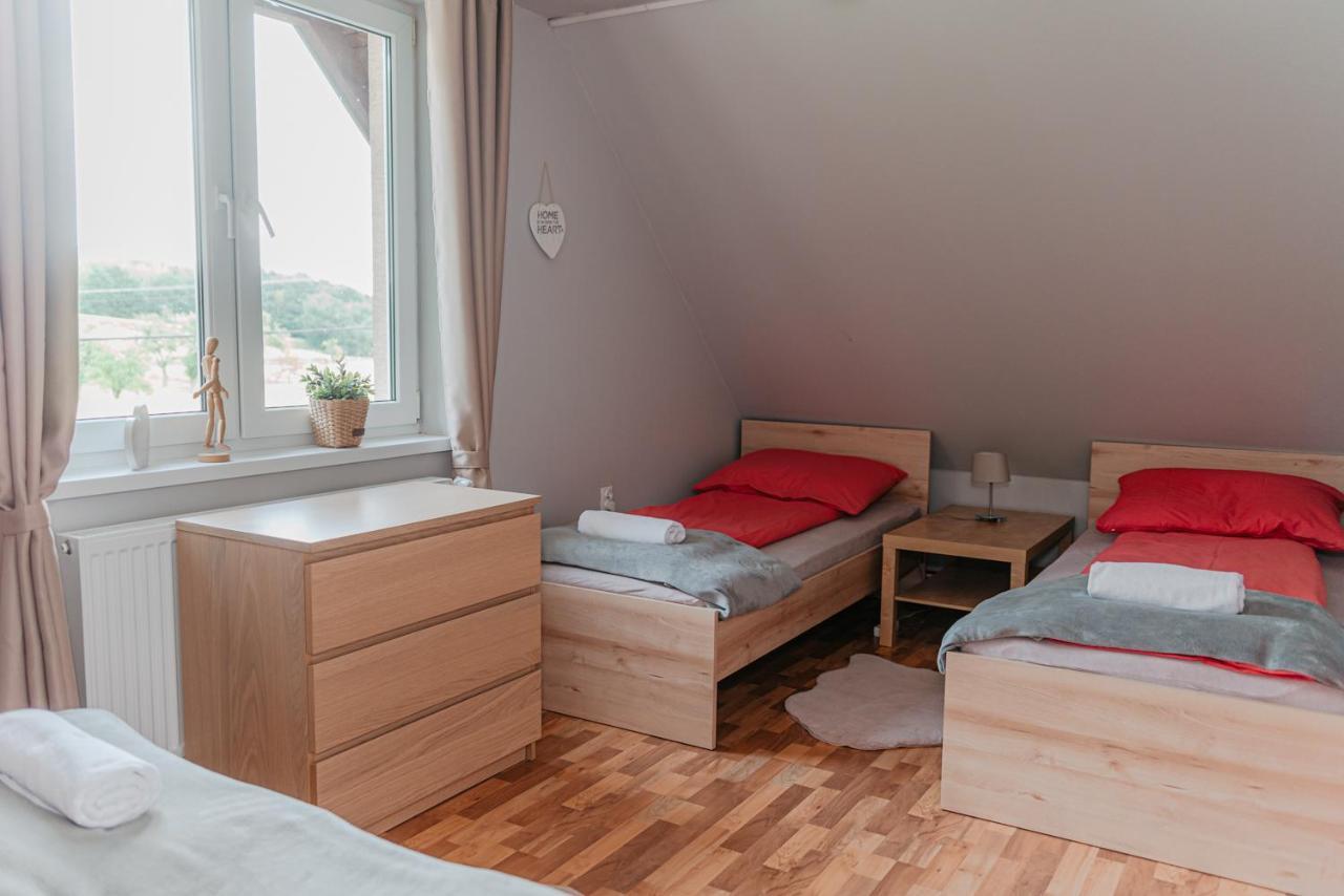 Szmaragdowy Domek Nowy Wisnicz Экстерьер фото