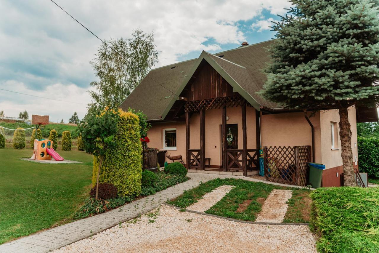 Szmaragdowy Domek Nowy Wisnicz Экстерьер фото